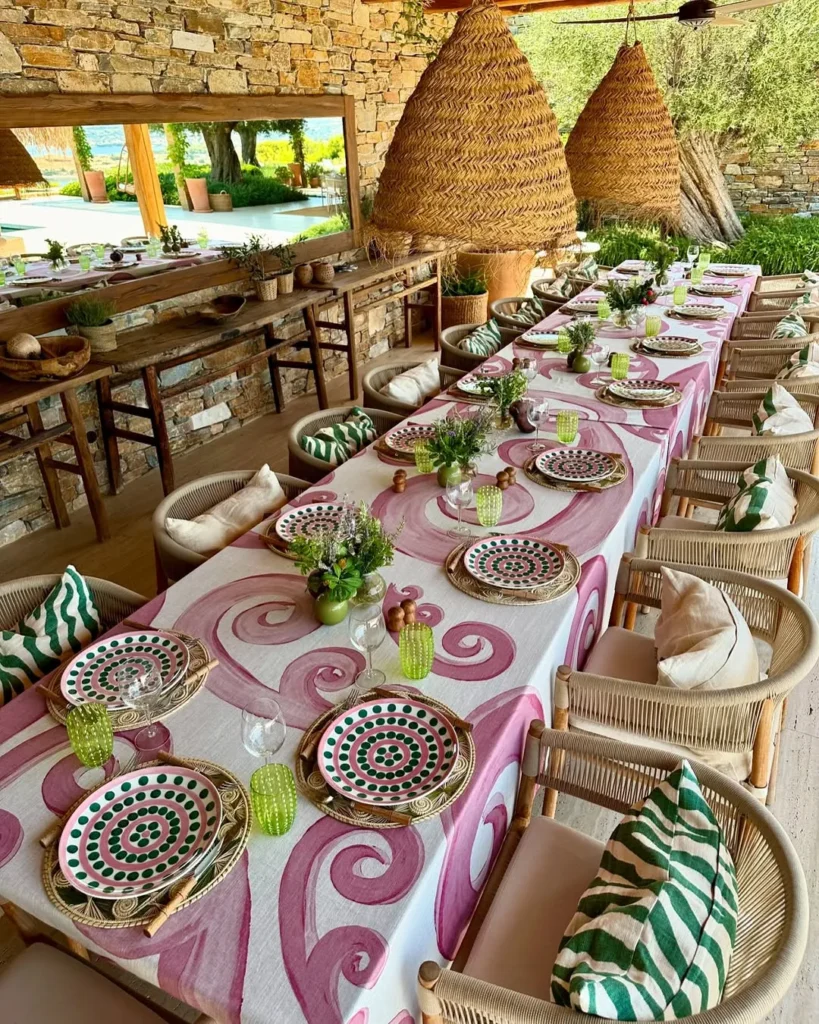 Pink Mediterranean Summer Table