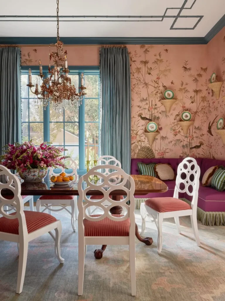 Small Leaf Print Room Wallpaper With Rustic Charm
