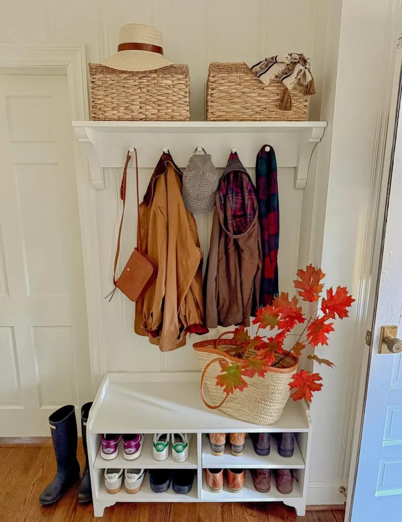 Wall Hook Entry Bench with Open Shoe Cubby
