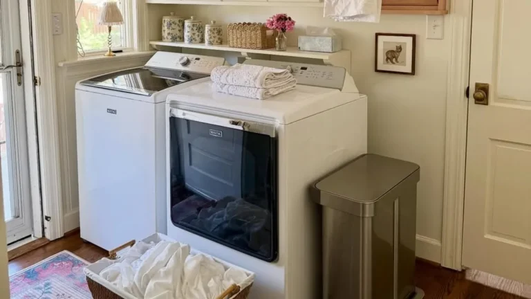 Farmhouse Laundry Room Ideas