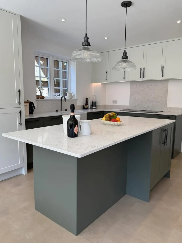 Green Island and Grey Cabinets for a Classic Mix