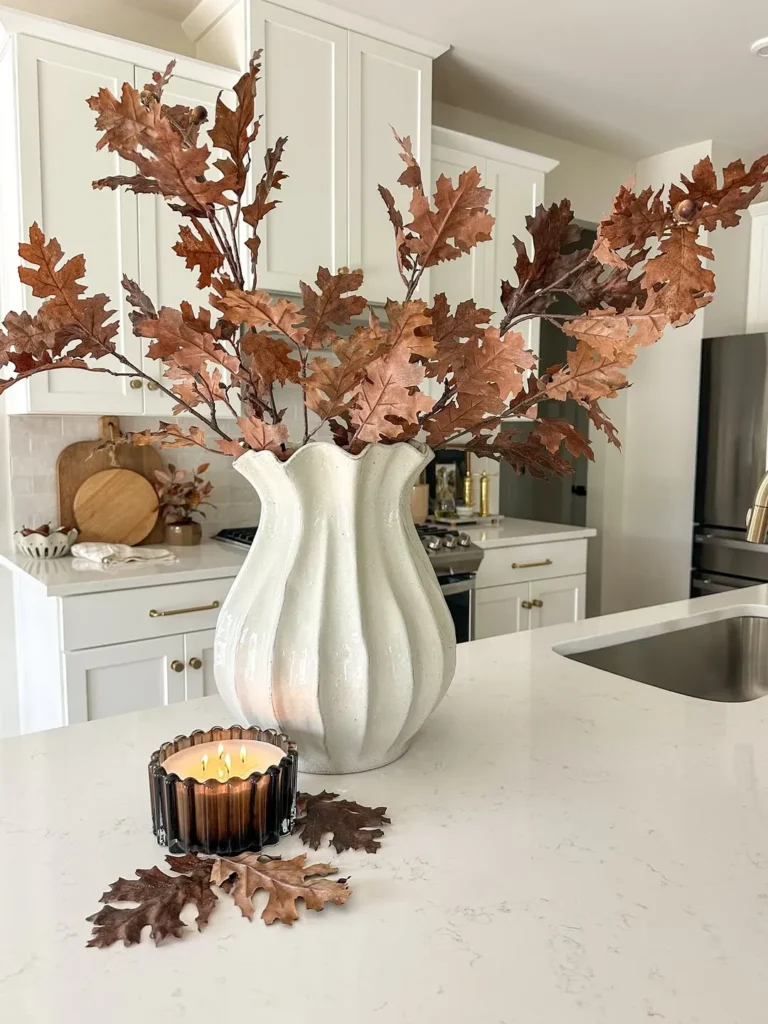 Oak Leaf Vase Arrangements for Neutral Fall Decor