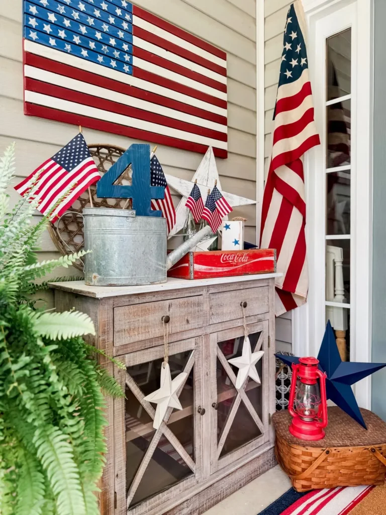 Rustic 4th of July Porch Decor With Vintage Finds