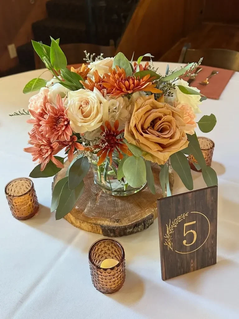 Rustic Fall Floral Arrangements for Elegant Table Decor