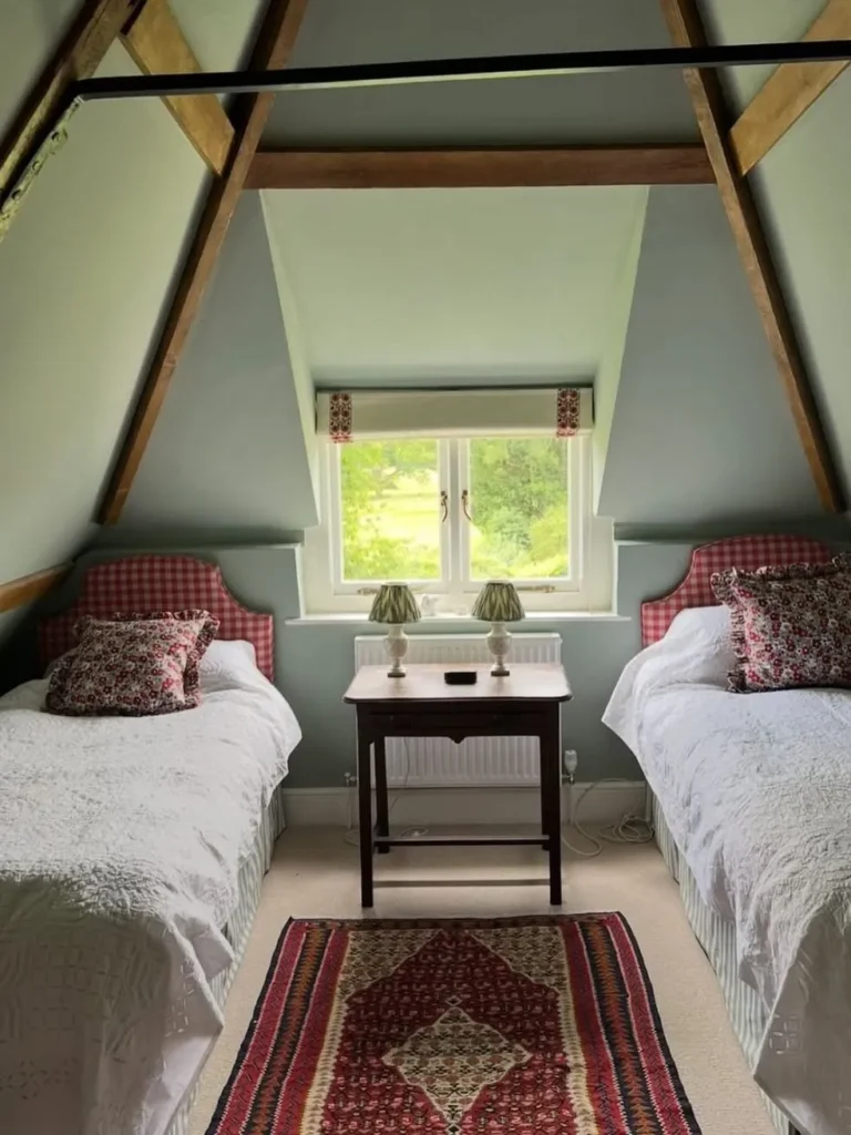 Twin Attic Bedroom With Floral Cottage Style