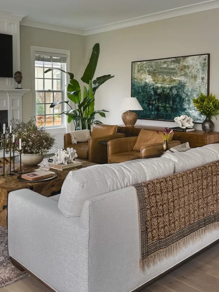 Warm Leather Accents for a Cozy Family Room